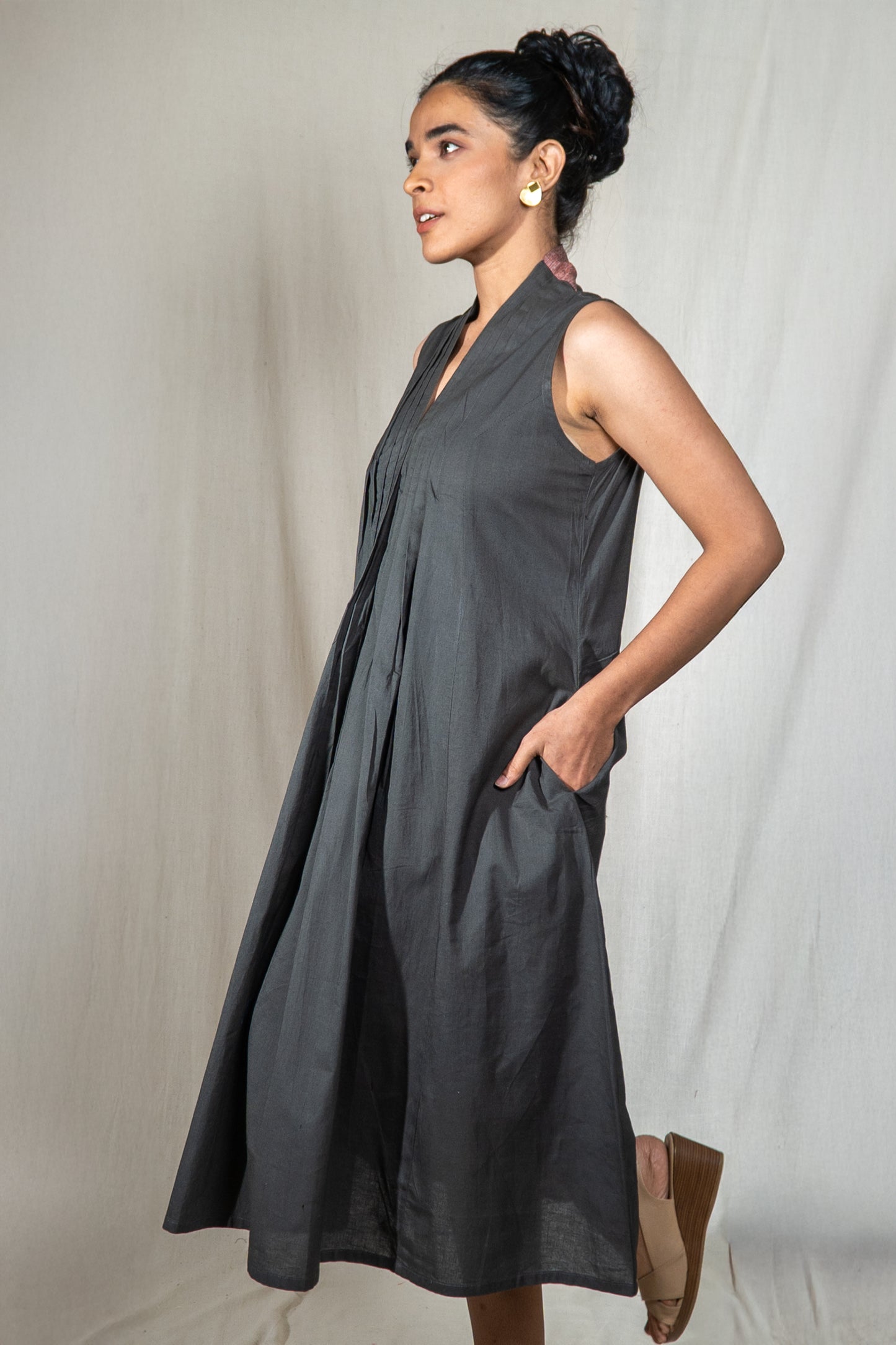 MORALFIBRE ERISILK OPEN OVERLAY WITH INTRICATE ZARDOSI BUTTA AT BACK FROM "SHAPES COLLECTION"