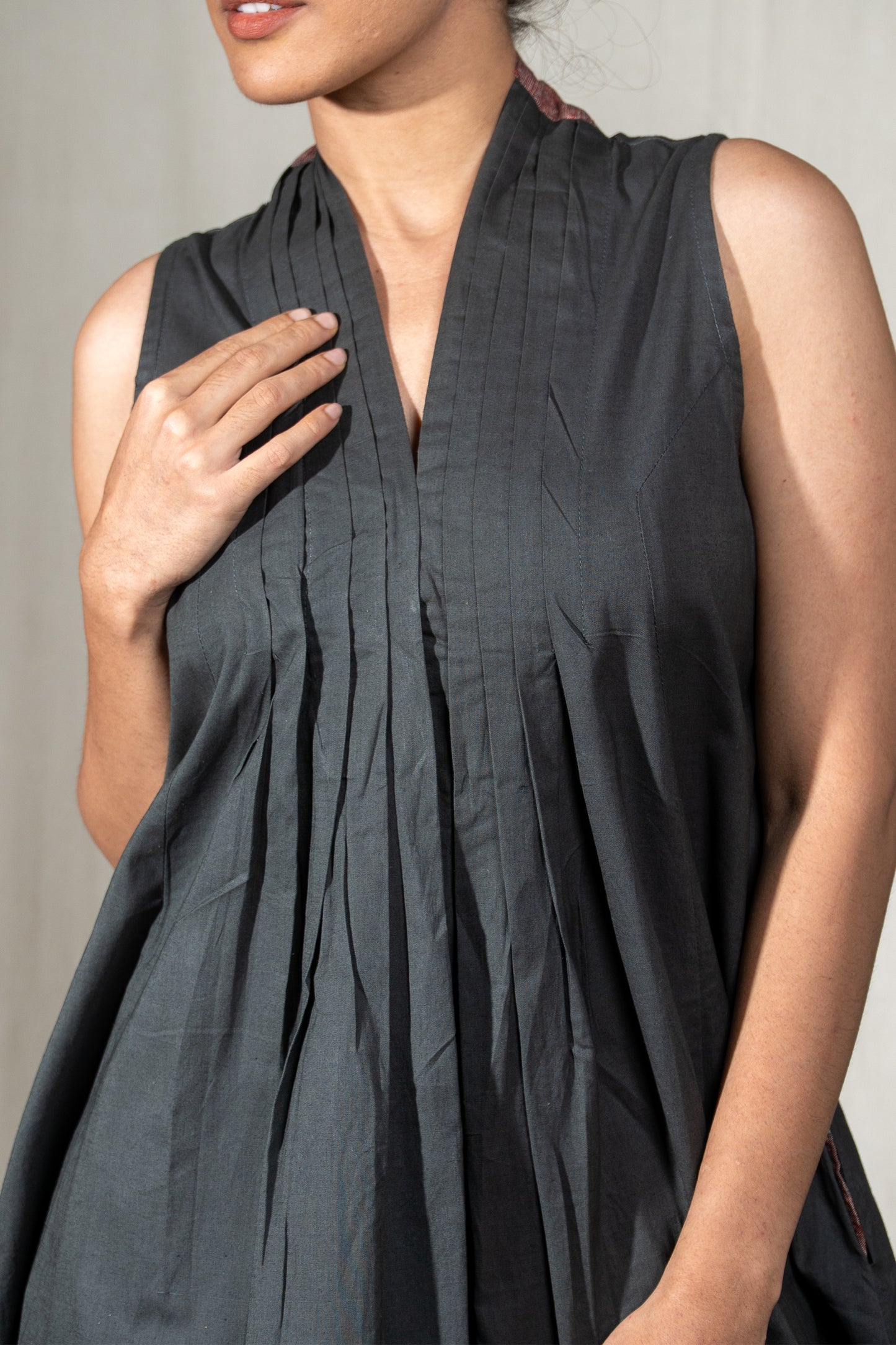 MORALFIBRE ERISILK OPEN OVERLAY WITH INTRICATE ZARDOSI BUTTA AT BACK FROM "SHAPES COLLECTION"