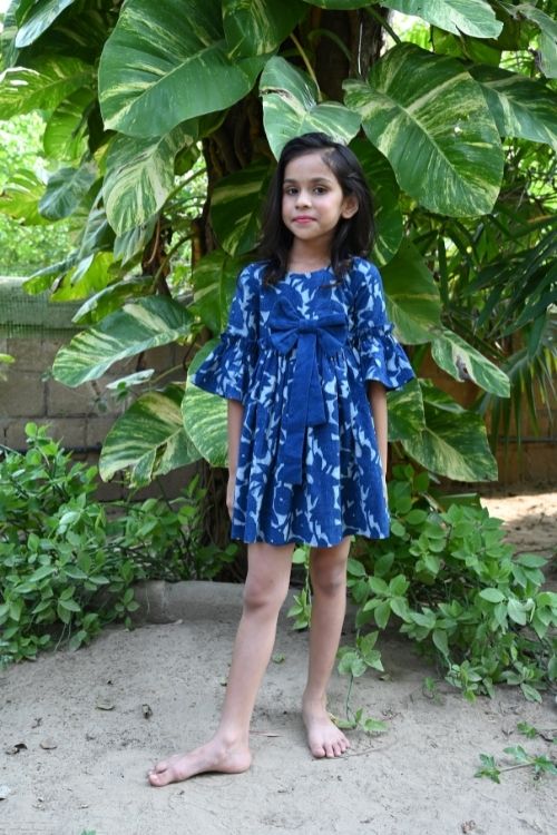 MORALFIBRE’ NATURAL INDIGO PRINTED GIRLS FRILLY SEA SCAPE SLEEVELESS FROCK