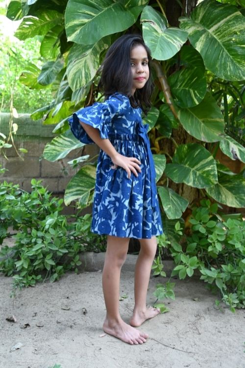 MORALFIBRE’ NATURAL INDIGO PRINTED GIRLS FRILLY SEA SCAPE SLEEVELESS FROCK