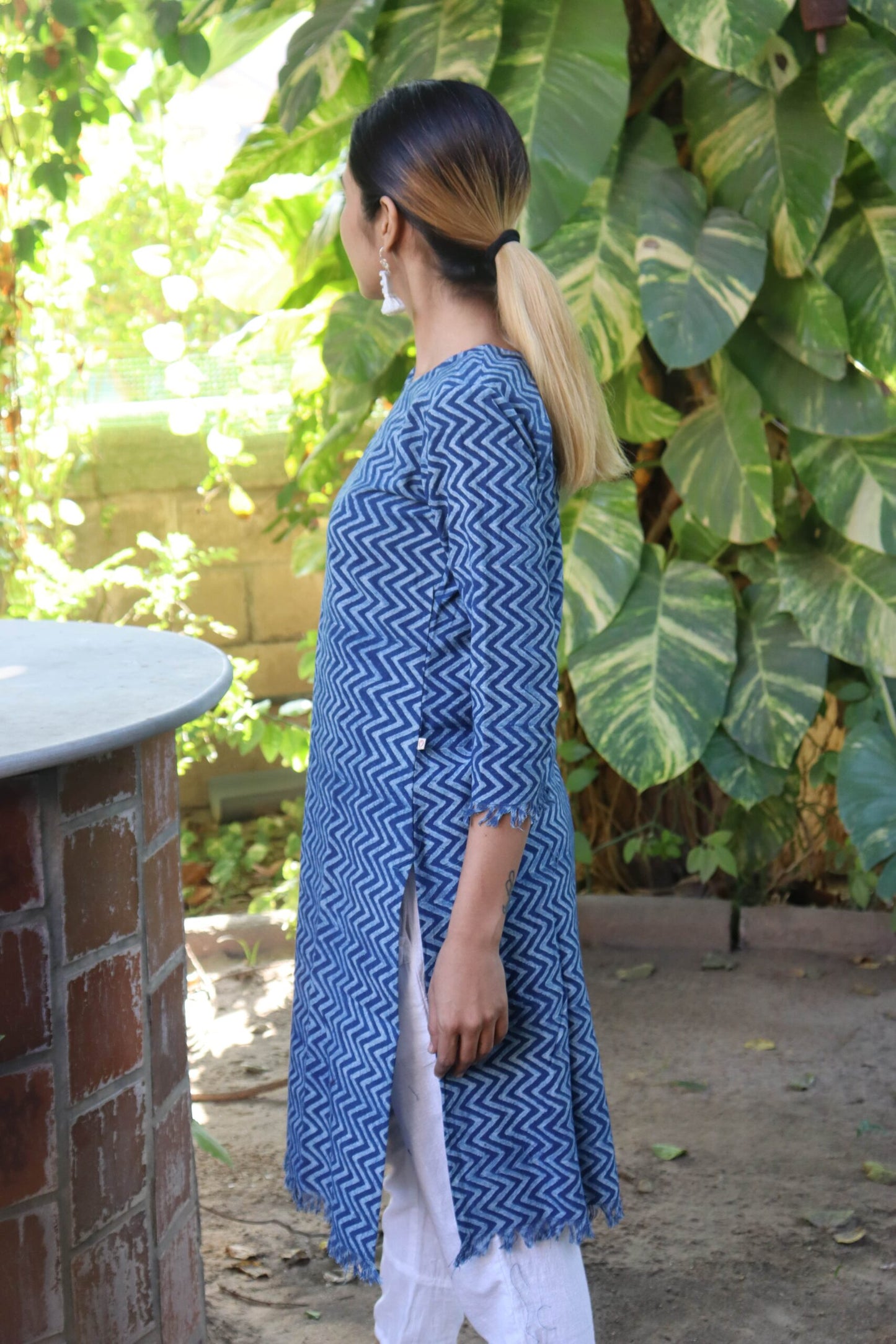 MORALFIBRE INDIGO ZIG ZAG PRINTED KURTI WITH RAW EDGES
