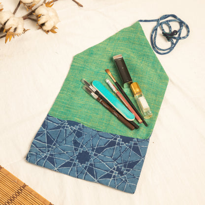 U Work - Desk Essentials Kit