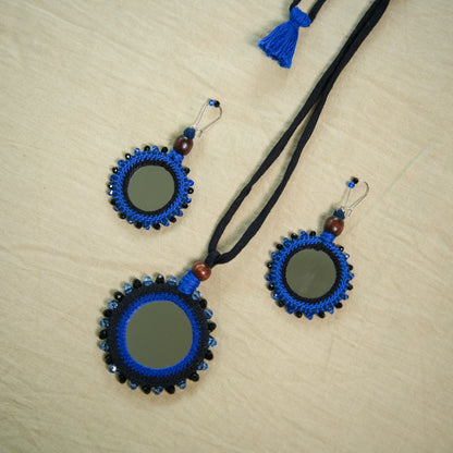 CIRCULAR MIRROR WITH CORNER BEADS
