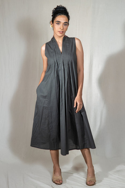 MORALFIBRE  ERISILK OPEN OVERLAY WITH INTRICATE ZARDOSI  BUTTA  AT BACK  FROM "SHAPES COLLECTION"