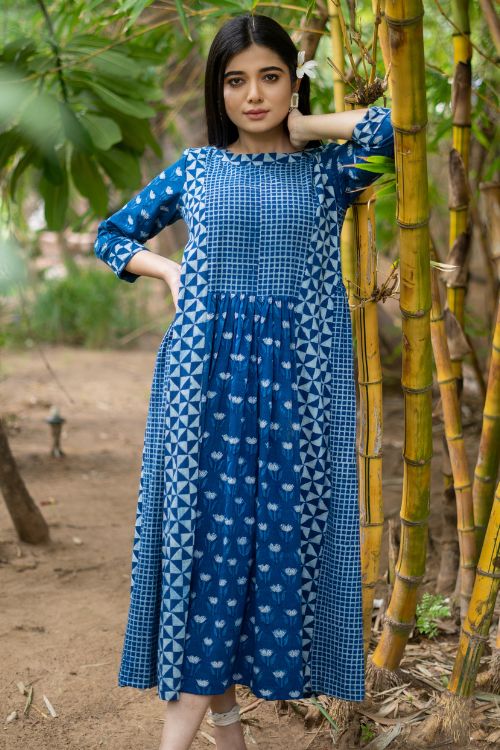 MORALFIBRE NATURAL INDIGO MULTI PRINT DRESS WITH 3/4TH SLEEVES